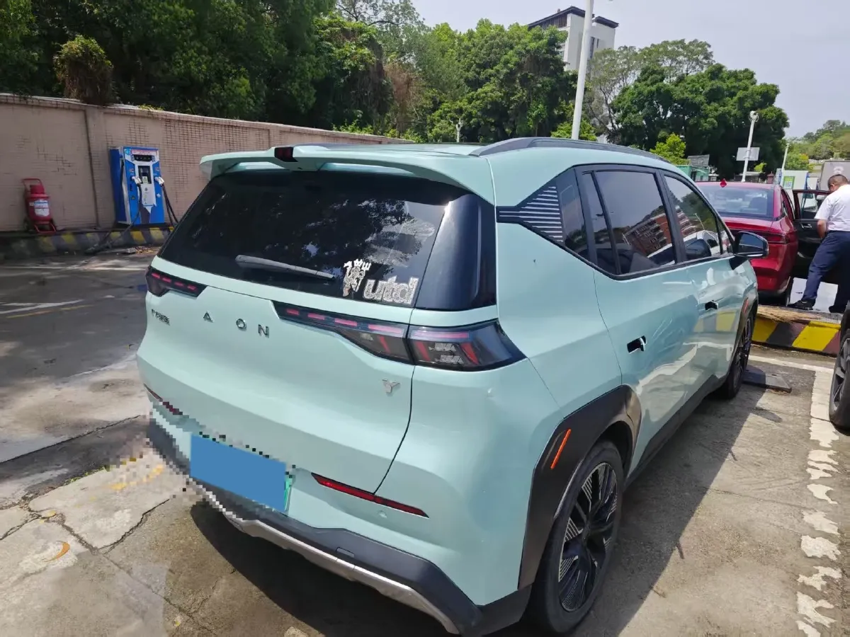 2022 Geely Okavango 1.8T 184HP L4 7DCT,autocango,china used car exporter,china ev exporter,chinese used car exporter,chinese used ev exporter