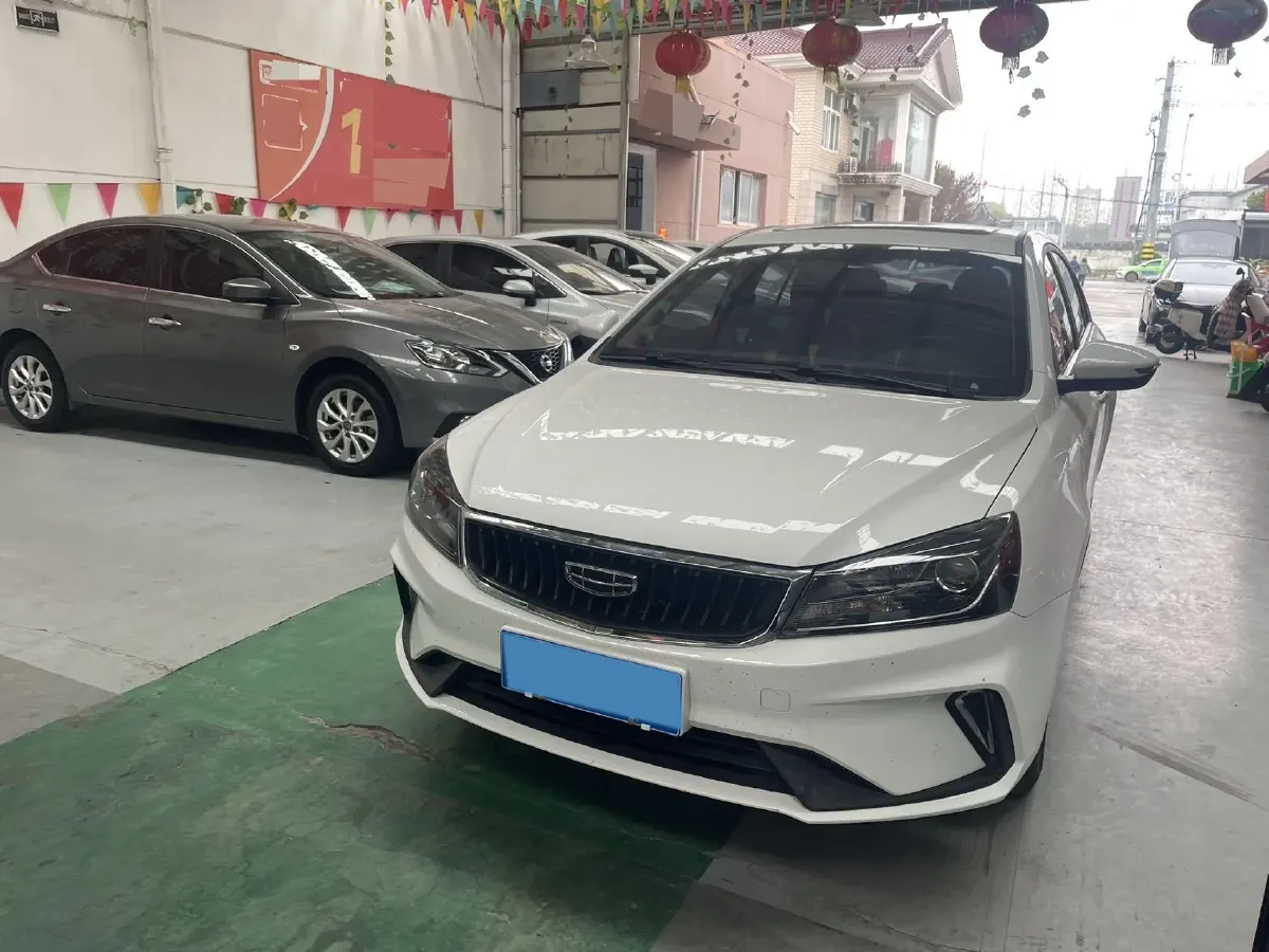 2021 BaoJun 530 1.5T 147HP L4 CVT,autocango,china used car exporter,china ev exporter,chinese used car exporter,chinese used ev exporter