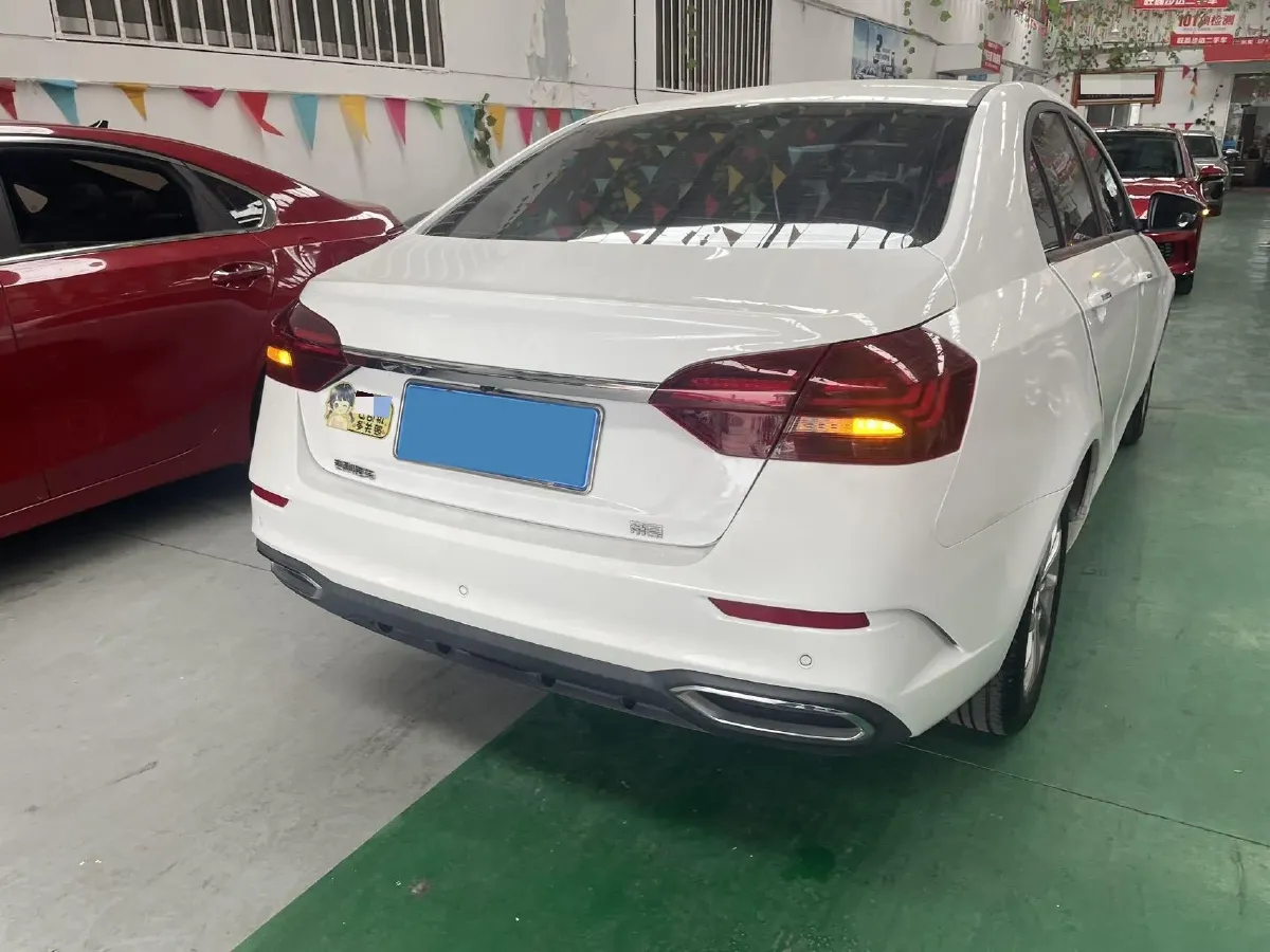 2021 BaoJun 530 1.5T 147HP L4 CVT,autocango,china used car exporter,china ev exporter,chinese used car exporter,chinese used ev exporter