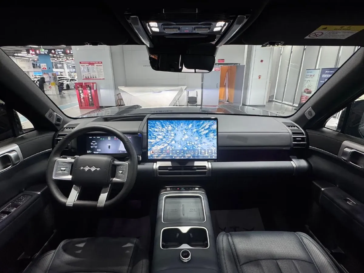 2025 FangChengBao Tai 7 1.5T 156HP L4 E-CVT PHEV,autocango,china used car exporter,china ev exporter,chinese used car exporter,chinese used ev exporter