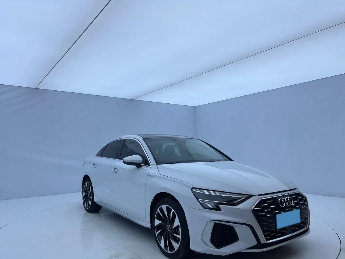 2022 Audi A3 1.4T 150HP L4 7DCT,autocango,china used car exporter,china ev exporter,chinese used car exporter,chinese used ev exporter
