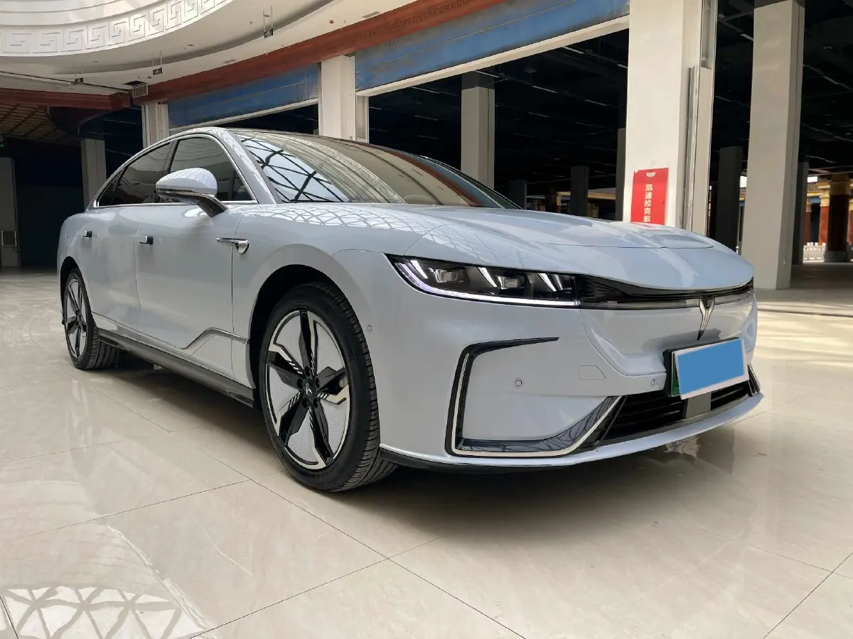 2023 Voyah ZhuiGuang BEV 82.11KWH,autocango,china used car exporter,china ev exporter,chinese used car exporter,chinese used ev exporter