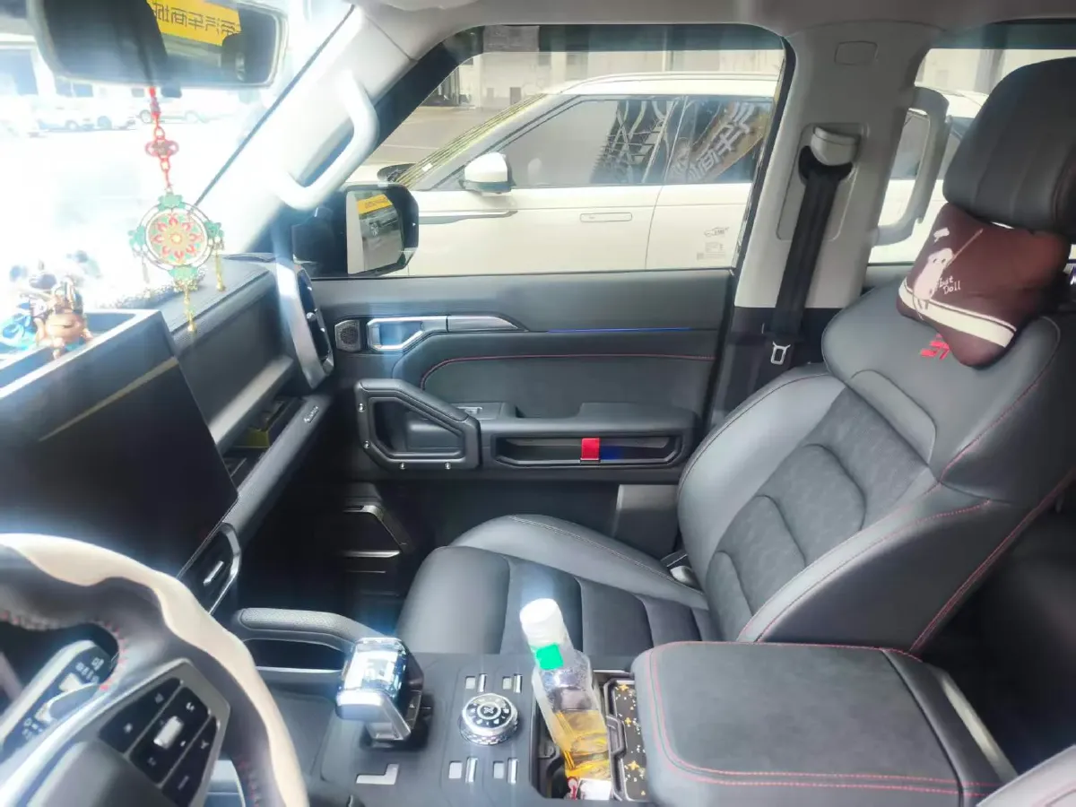 2023 Jetour Traveller 2.0T 254HP L4 7DCT,autocango,china used car exporter,china ev exporter,chinese used car exporter,chinese used ev exporter