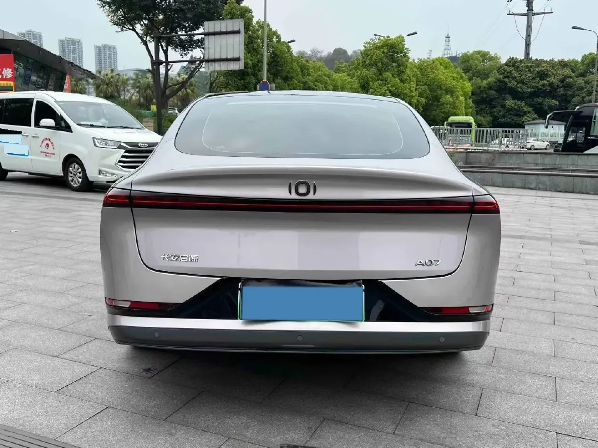2023 ChangAn QiYuan A07 1.5L 95HP L4 REEV 28.4KWH,autocango,china used car exporter,china ev exporter,chinese used car exporter,chinese used ev exporter