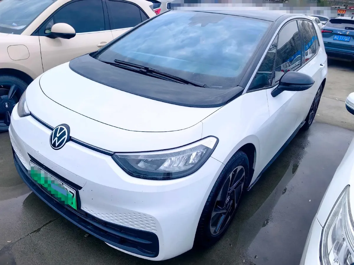 2025 Volkswagen ID.3 BEV 52.8KWH,autocango,china used car exporter,china ev exporter,chinese used car exporter,chinese used ev exporter