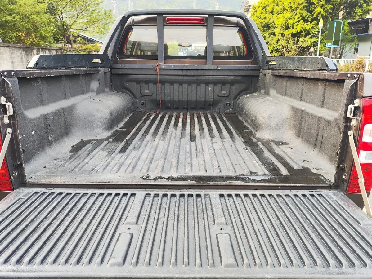 2020 Isuzu RE-MAX Jim 2.5T 150HP L4 6MT,autocango,china used car exporter,china ev exporter,chinese used car exporter,chinese used ev exporter