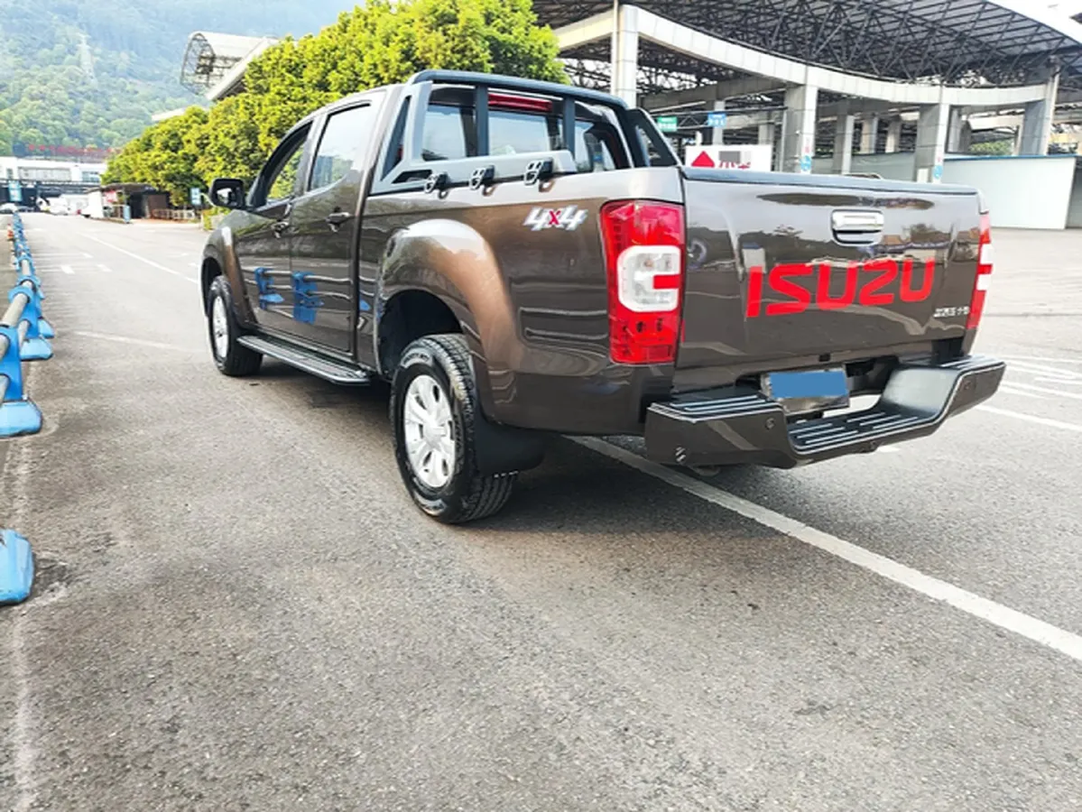 2020 Isuzu RE-MAX Jim 2.5T 150HP L4 6MT,autocango,china used car exporter,china ev exporter,chinese used car exporter,chinese used ev exporter