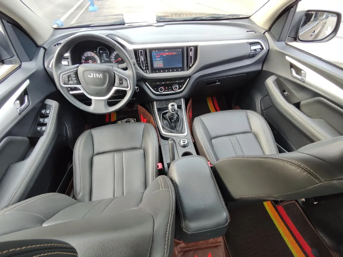 2020 Isuzu RE-MAX Jim 2.5T 150HP L4 6MT,autocango,china used car exporter,china ev exporter,chinese used car exporter,chinese used ev exporter