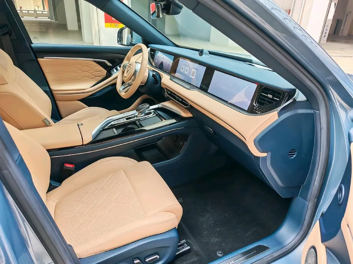 2021 Voyah FREE BEV 88KWH,autocango,china used car exporter,china ev exporter,chinese used car exporter,chinese used ev exporter