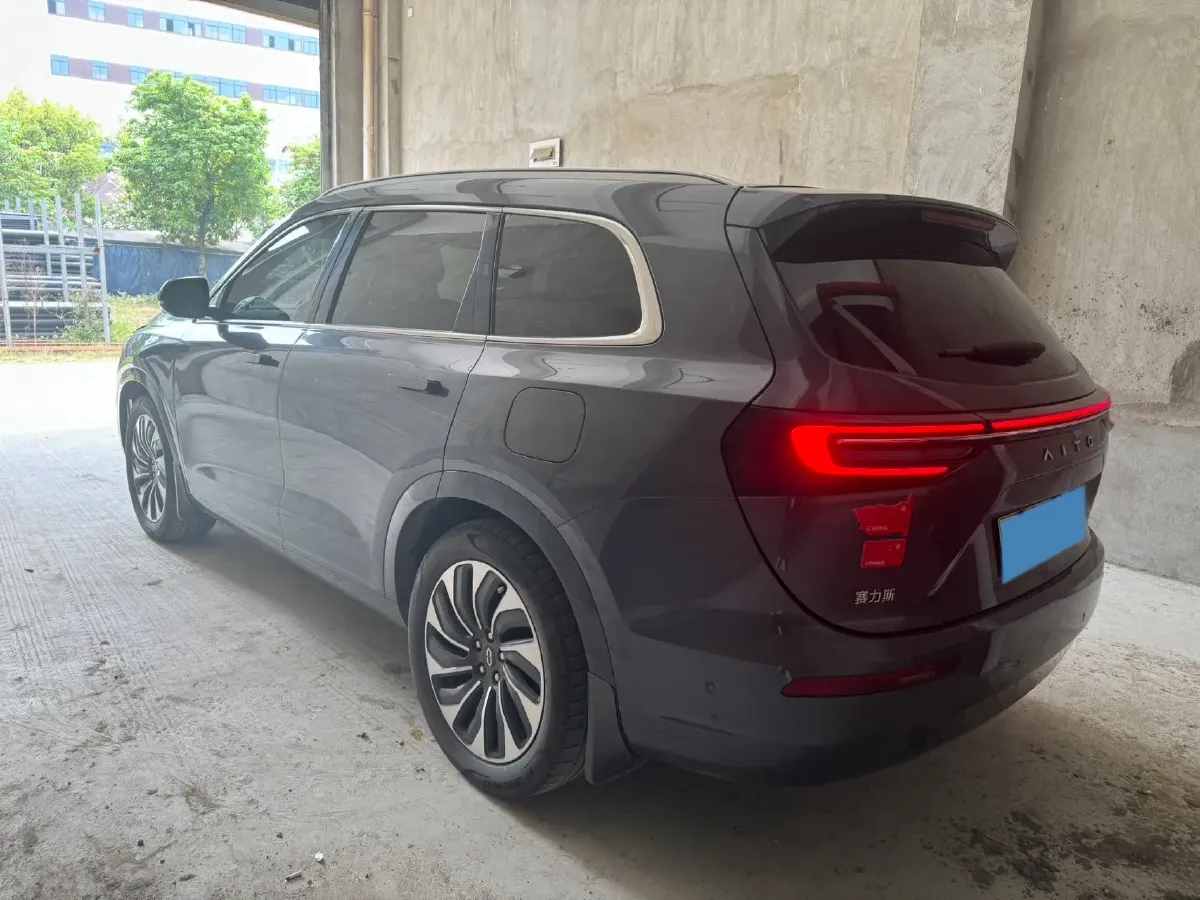 2024 AITO AITO M7 1.5T 152HP L4 REEV 40KWH,autocango,china used car exporter,china ev exporter,chinese used car exporter,chinese used ev exporter