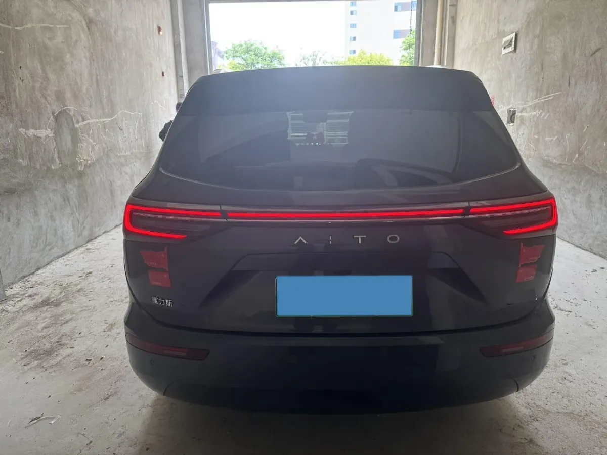 2024 AITO AITO M7 1.5T 152HP L4 REEV 40KWH,autocango,china used car exporter,china ev exporter,chinese used car exporter,chinese used ev exporter
