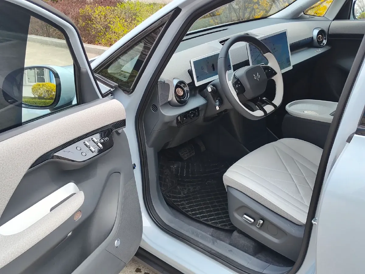 2024 ARCFOX KAOLA S BEV 58.8KWH,autocango,china used car exporter,china ev exporter,chinese used car exporter,chinese used ev exporter