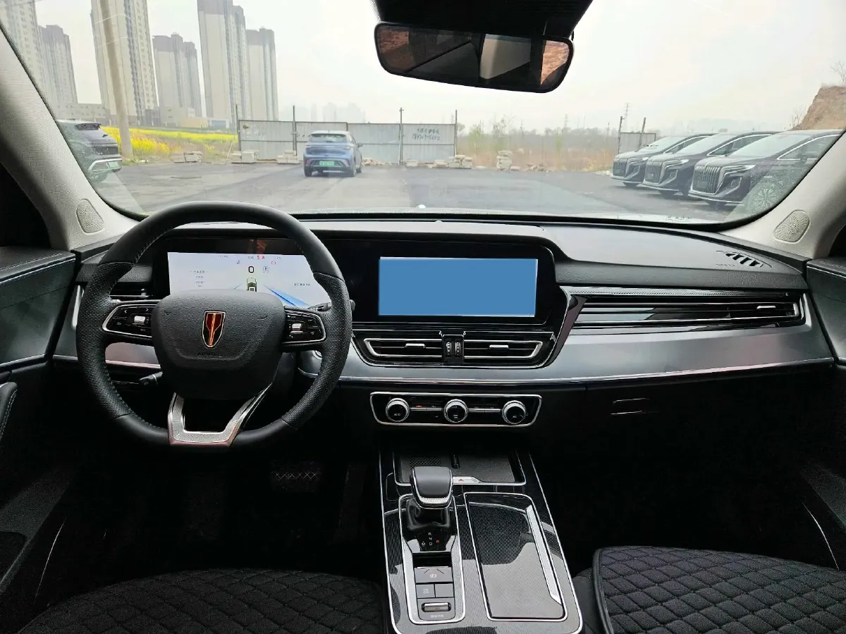 2023 HongQi HS5 2.0T 252HP L4 8AT,autocango,china used car exporter,china ev exporter,chinese used car exporter,chinese used ev exporter