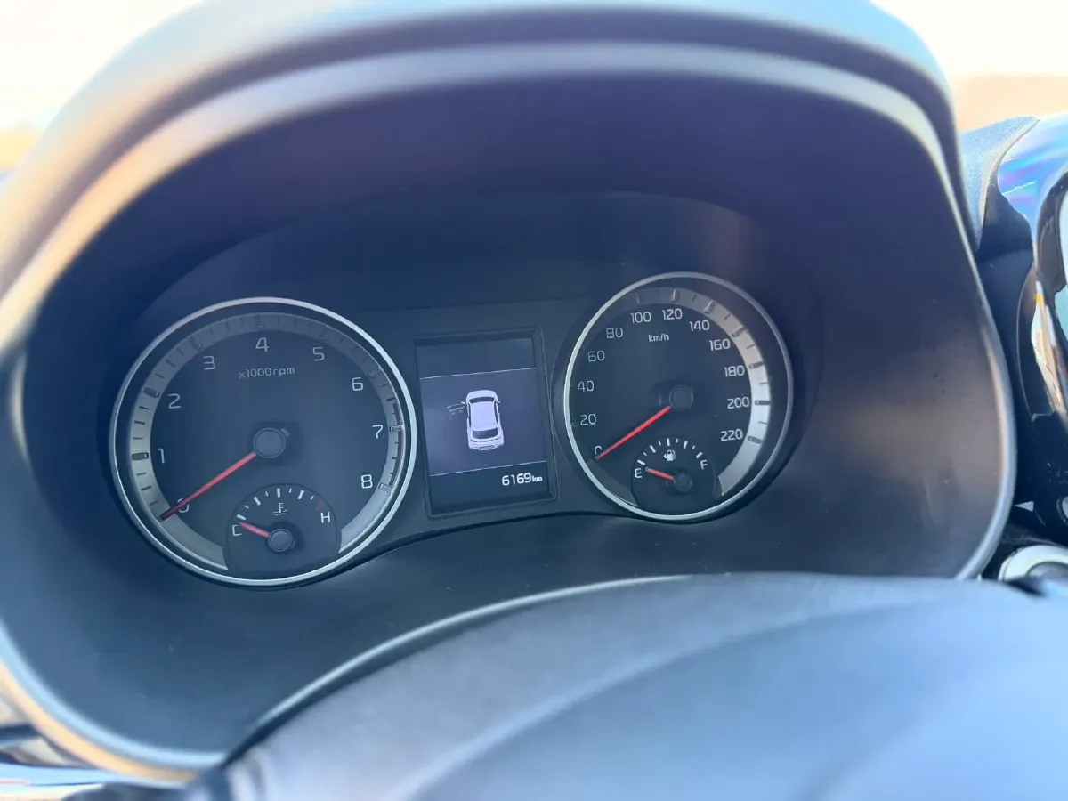 2021 Kia KX1 1.4L 100HP L4 CVT,autocango,china used car exporter,china ev exporter,chinese used car exporter,chinese used ev exporter