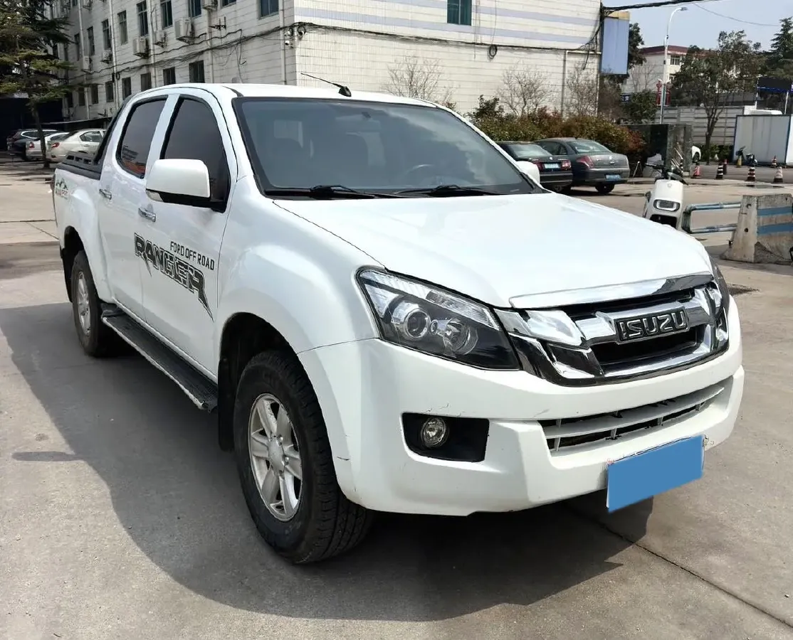 2020 Isuzu LingTuo 2.5T 150HP L4 6MT,autocango,china used car exporter,china ev exporter,chinese used car exporter,chinese used ev exporter