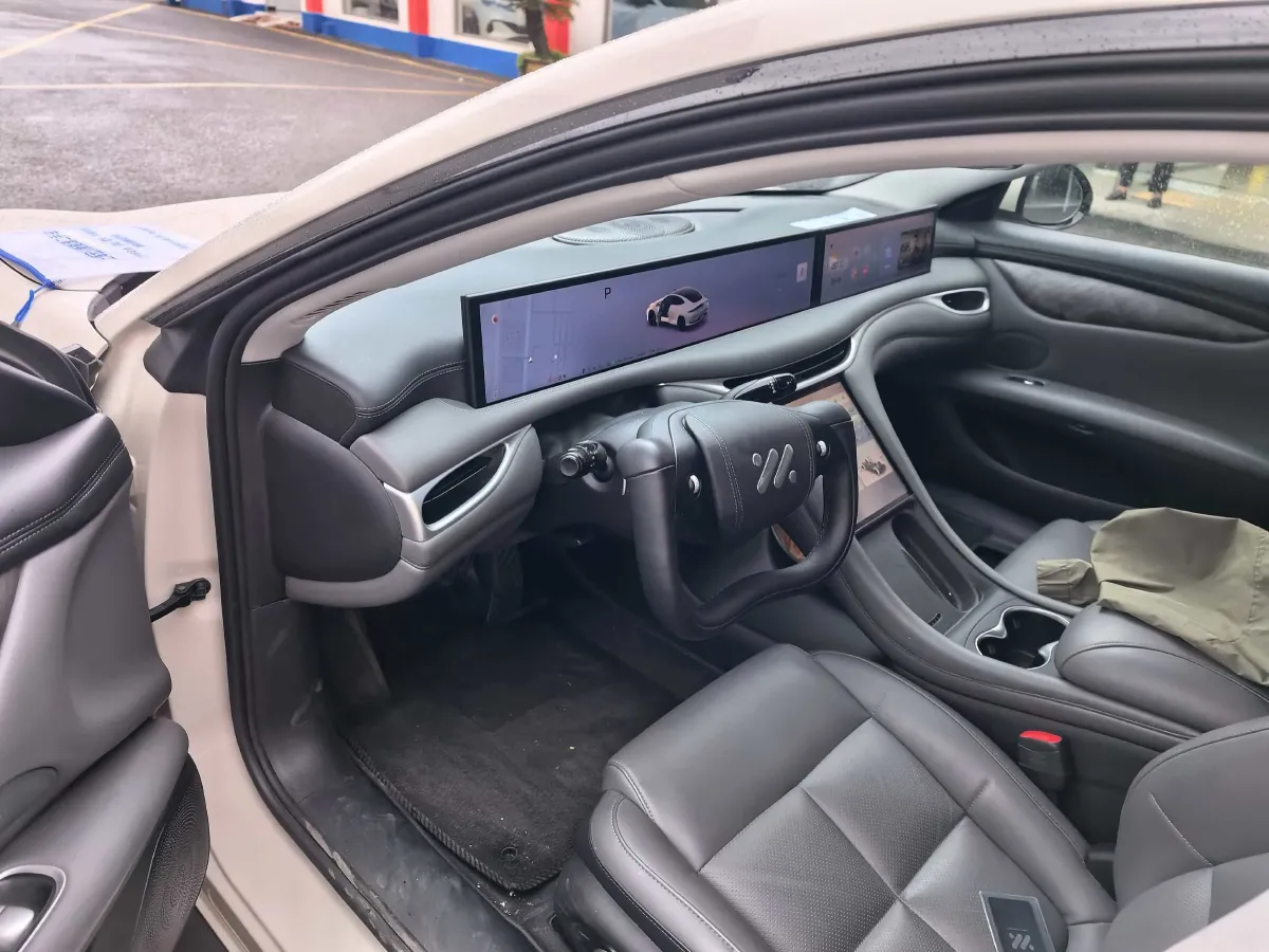 2024 IM L6 BEV 100KWH,autocango,china used car exporter,china ev exporter,chinese used car exporter,chinese used ev exporter