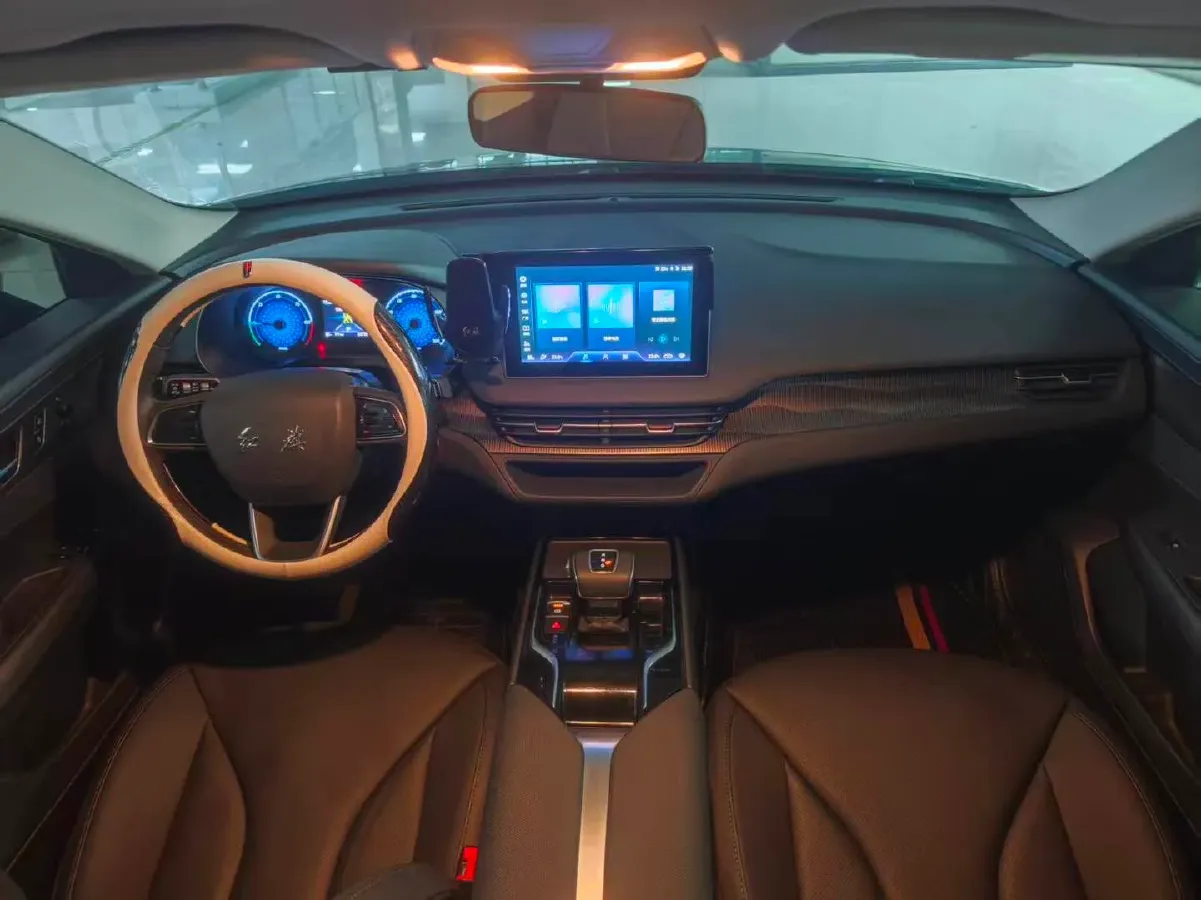 2023 HongQi E-QM5 BEV 54KWH,autocango,china used car exporter,china ev exporter,chinese used car exporter,chinese used ev exporter