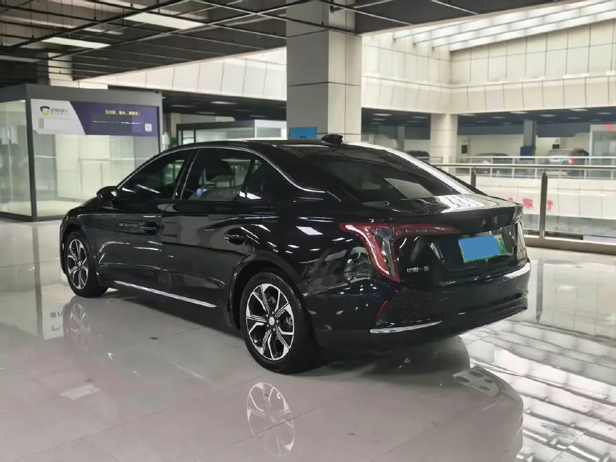 2023 HongQi E-QM5 BEV 54KWH,autocango,china used car exporter,china ev exporter,chinese used car exporter,chinese used ev exporter
