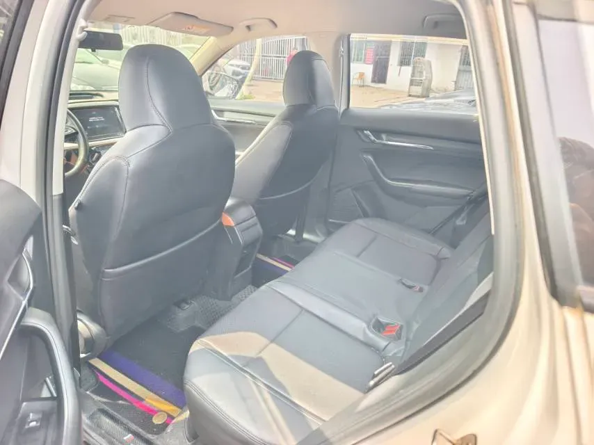 2020 Skoda Kamiq 1.5L 112HP L4 6AT,autocango,china used car exporter,china ev exporter,chinese used car exporter,chinese used ev exporter