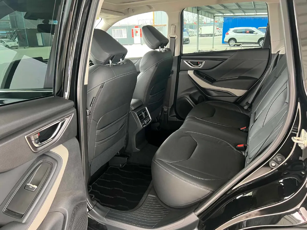 2022 Subaru Forester 2.0L 154HP H4 CVT,autocango,china used car exporter,china ev exporter,chinese used car exporter,chinese used ev exporter