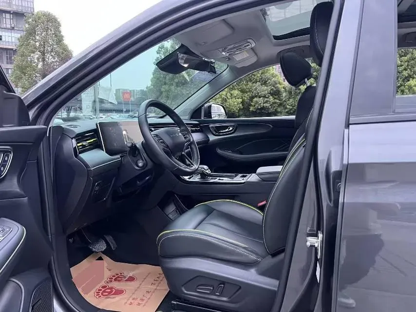 2023 Roewe RX5 1.5T 181HP L4 7DCT,autocango,china used car exporter,china ev exporter,chinese used car exporter,chinese used ev exporter