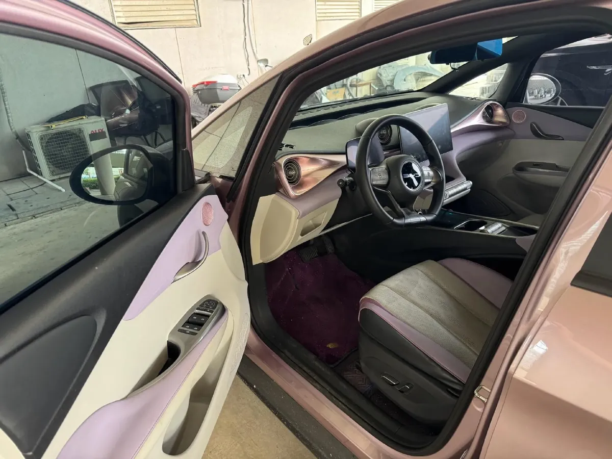 2023 BYD Dolphin BEV 44.928KWH,autocango,china used car exporter,china ev exporter,chinese used car exporter,chinese used ev exporter