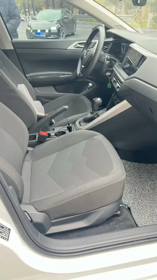 2023 Volkswagen Polo 1.5L 110HP L4 6AT,autocango,china used car exporter,china ev exporter,chinese used car exporter,chinese used ev exporter