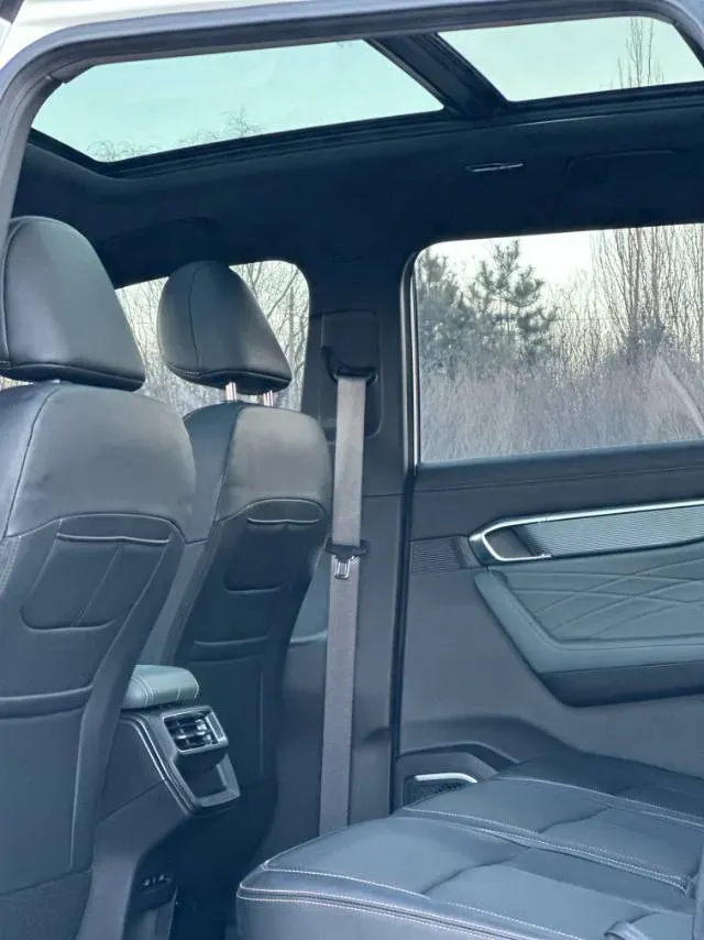 2024 Geely Okavango L 2.0T 218HP L4 7DCT,autocango,china used car exporter,china ev exporter,chinese used car exporter,chinese used ev exporter