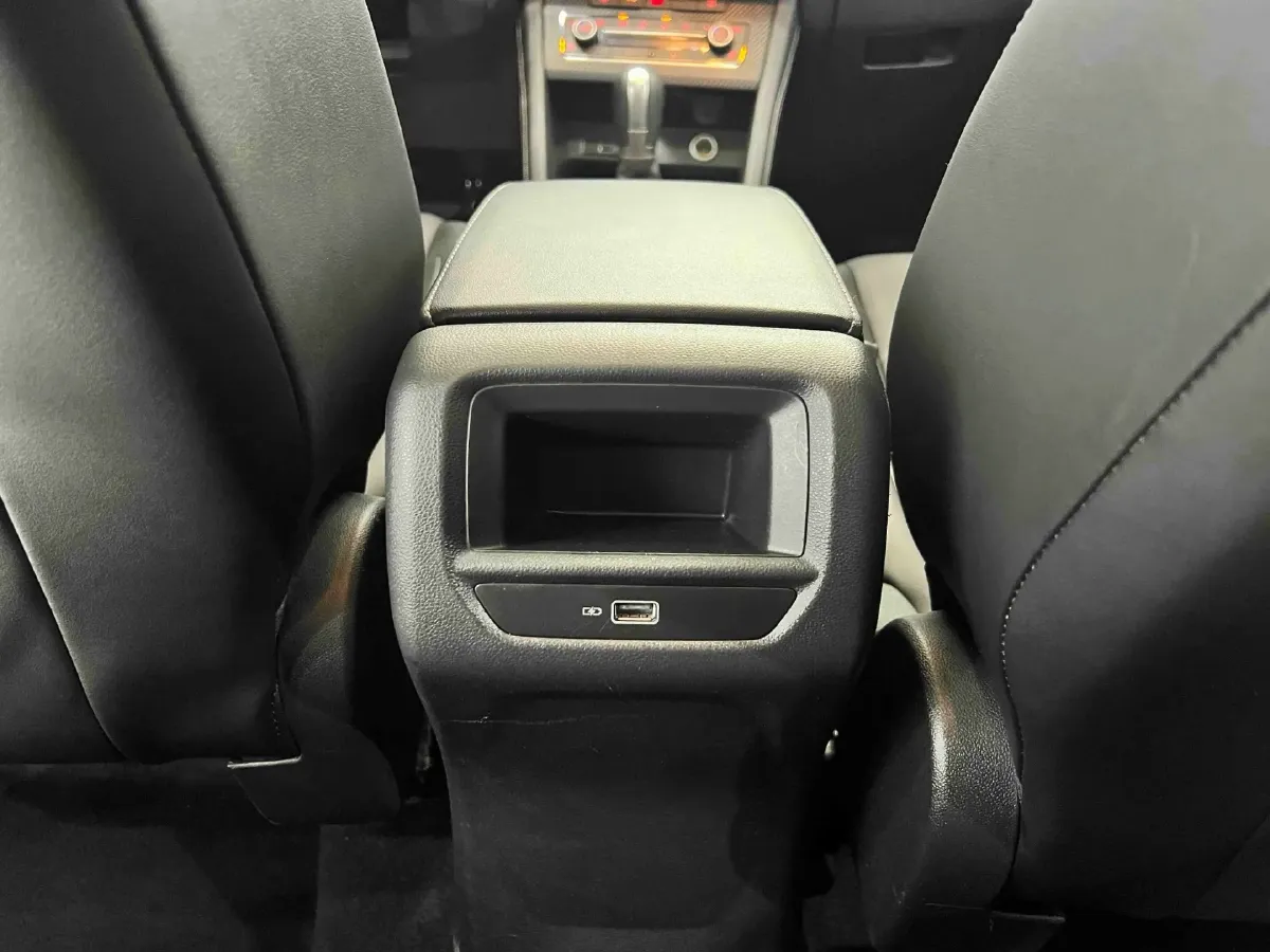 2022 Jetta VS5 1.4T 150HP L4 6AT,autocango,china used car exporter,china ev exporter,chinese used car exporter,chinese used ev exporter