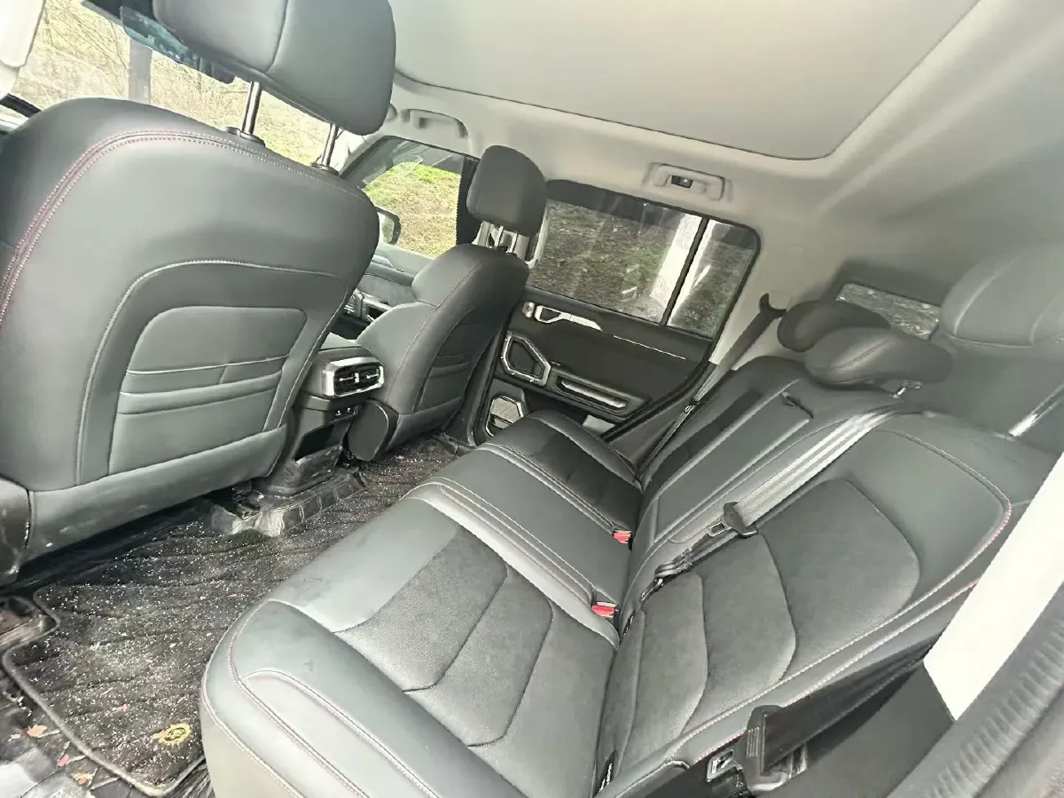 2024 Jetour ShanHai TravellerC-DM 1.5T 156HP L4 3DHT PHEV 26.7KWH,autocango,china used car exporter,china ev exporter,chinese used car exporter,chinese used ev exporter