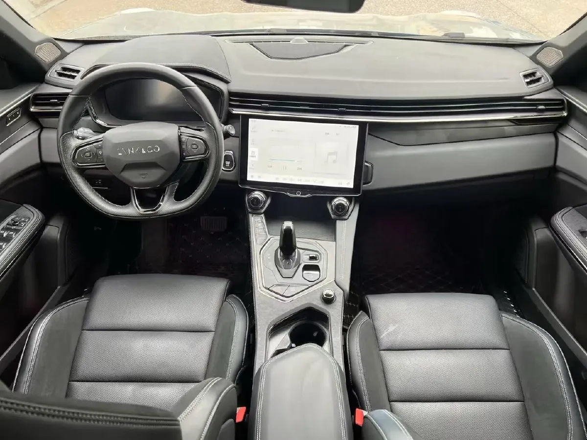 2021 LYNK&CO 01 2.0T 254HP L4 8AT,autocango,china used car exporter,china ev exporter,chinese used car exporter,chinese used ev exporter