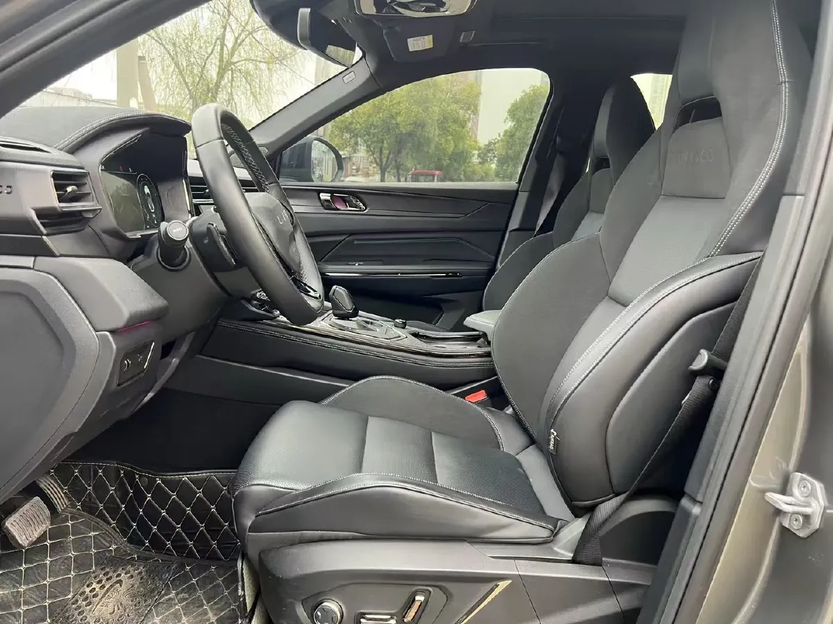 2021 LYNK&CO 01 2.0T 254HP L4 8AT,autocango,china used car exporter,china ev exporter,chinese used car exporter,chinese used ev exporter