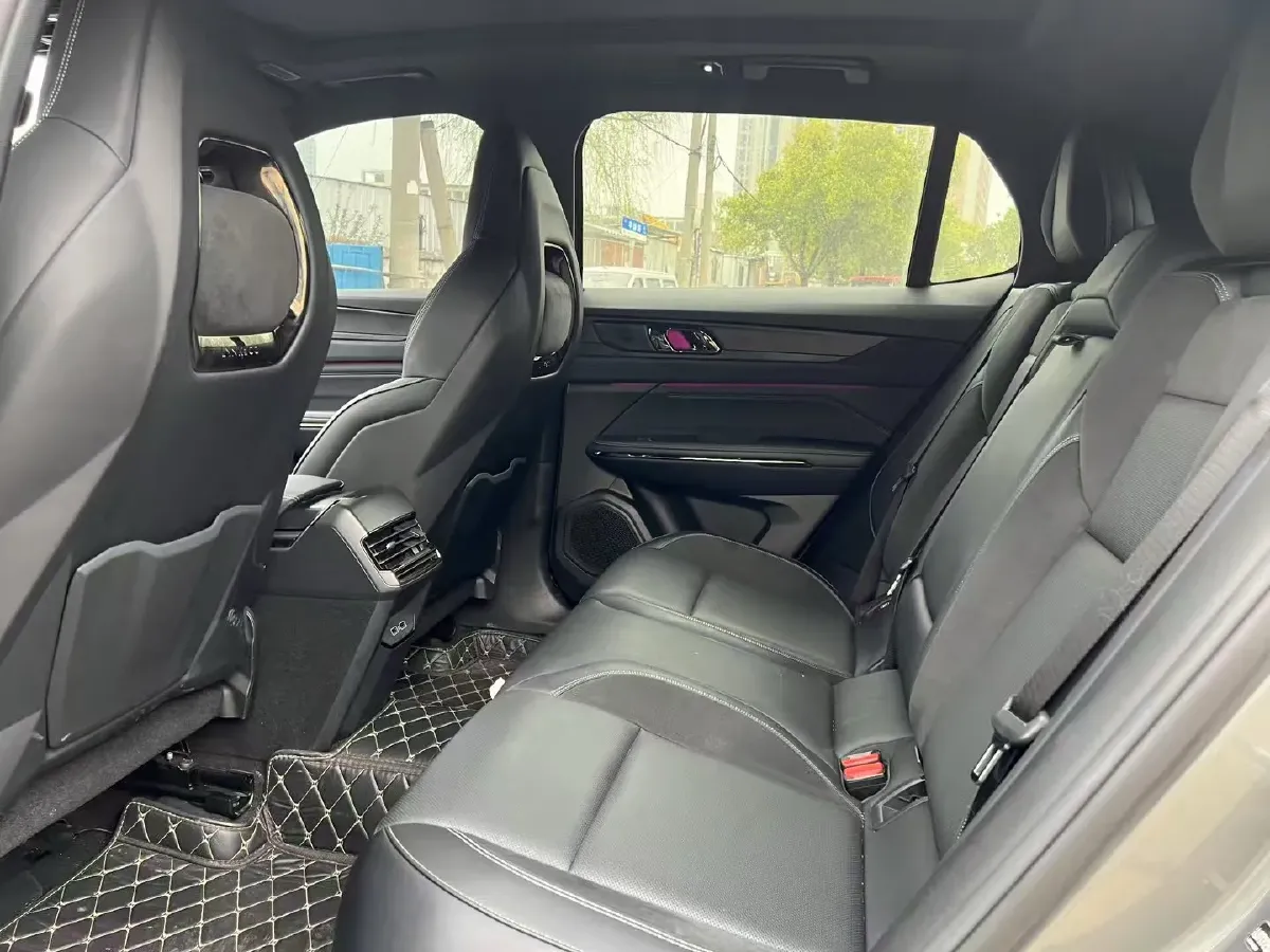 2021 LYNK&CO 01 2.0T 254HP L4 8AT,autocango,china used car exporter,china ev exporter,chinese used car exporter,chinese used ev exporter