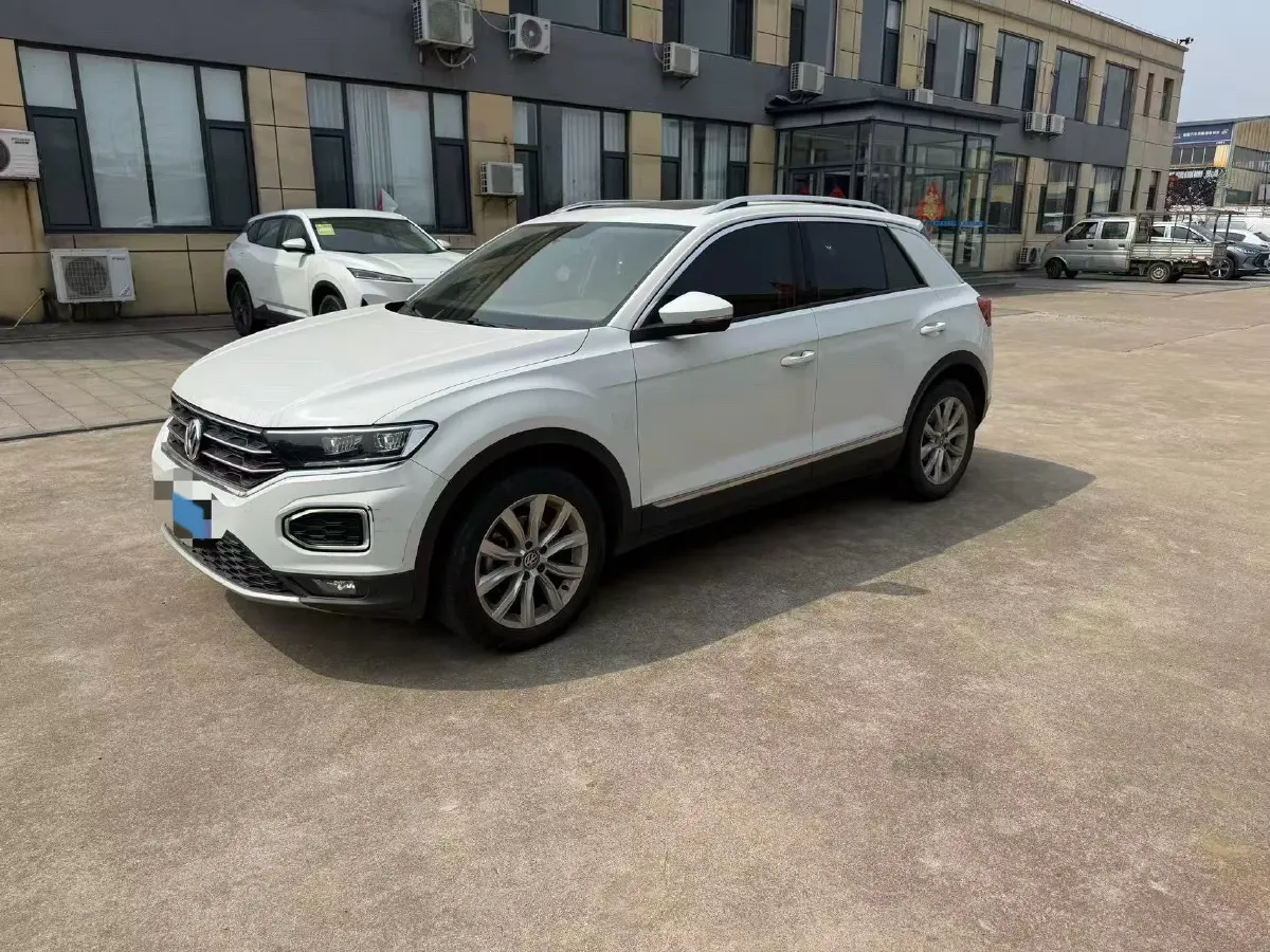 2020 Volkswagen T-Roc 1.4T 131HP L4 7DCT,autocango,china used car exporter,china ev exporter,chinese used car exporter,chinese used ev exporter