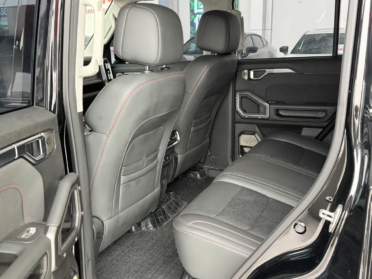 2023 Jetour Traveller 2.0T 254HP L4 7DCT,autocango,china used car exporter,china ev exporter,chinese used car exporter,chinese used ev exporter