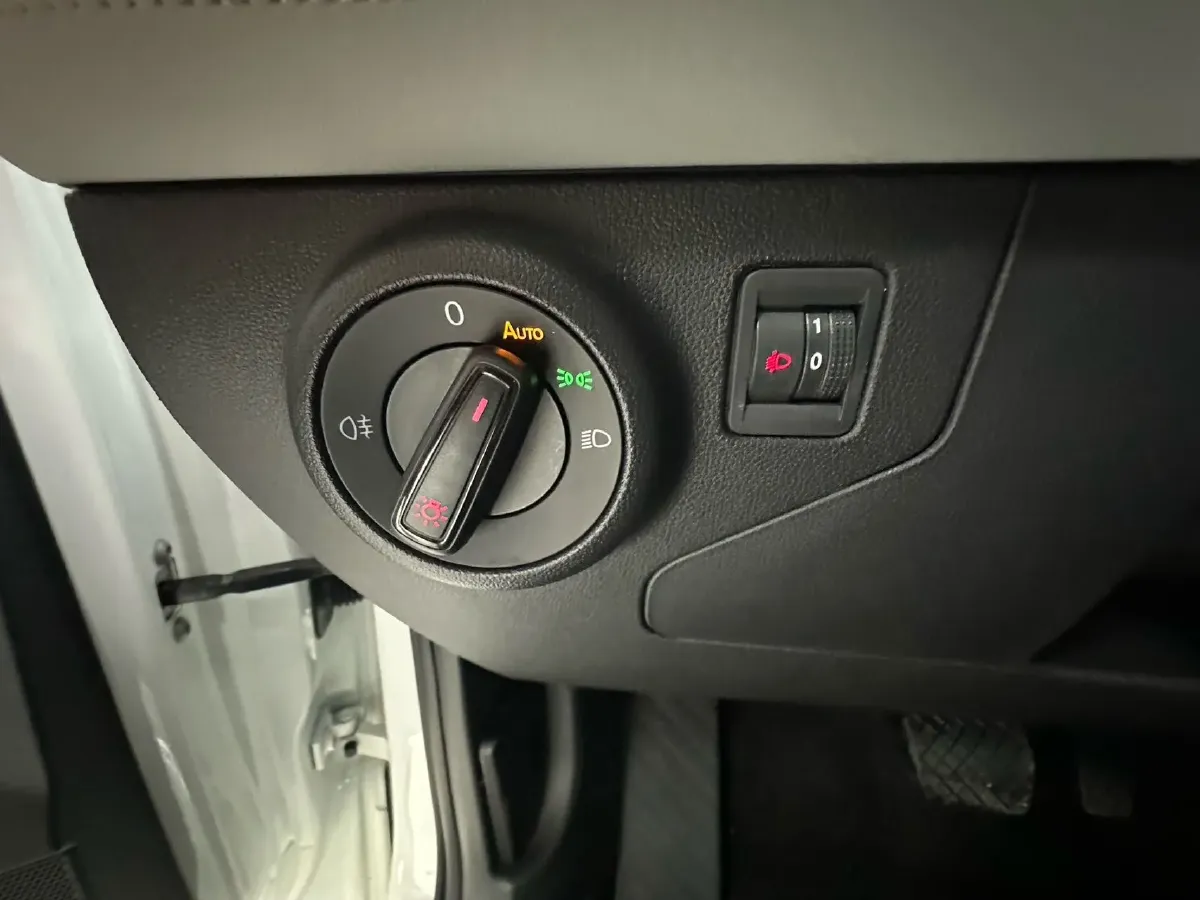 2022 Jetta VS7 1.4T 150HP L4 6AT,autocango,china used car exporter,china ev exporter,chinese used car exporter,chinese used ev exporter