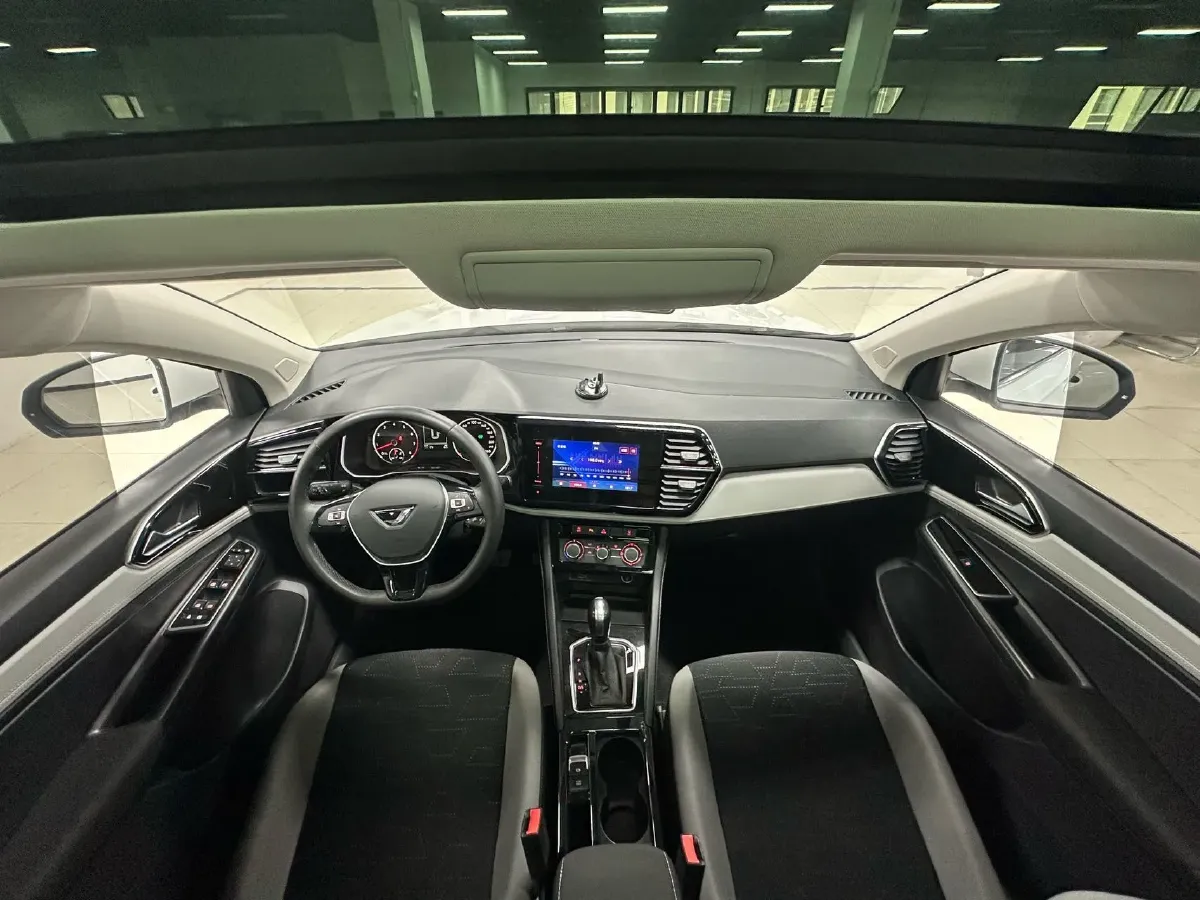 2022 Jetta VS7 1.4T 150HP L4 6AT,autocango,china used car exporter,china ev exporter,chinese used car exporter,chinese used ev exporter