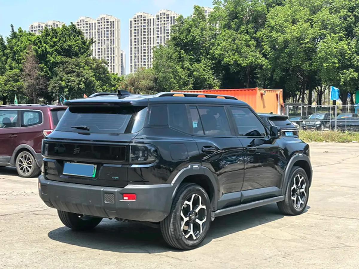 2025 MAXUS XinTu V70 2.0T 150HP L4 9AT,autocango,china used car exporter,china ev exporter,chinese used car exporter,chinese used ev exporter