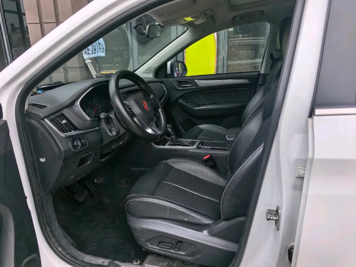 2019 Roewe i6 1.5T 169HP L4 7DCT,autocango,china used car exporter,china ev exporter,chinese used car exporter,chinese used ev exporter