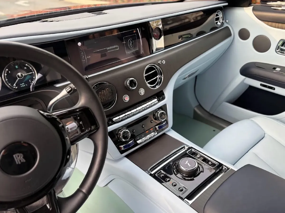 2021 Rolls-Royce Ghost 6.7T 571HP V12 8AT,autocango,china used car exporter,china ev exporter,chinese used car exporter,chinese used ev exporter