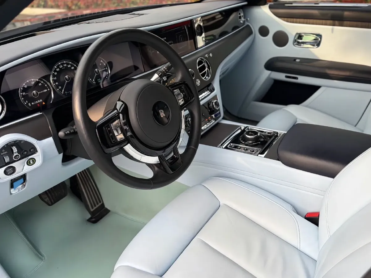 2021 Rolls-Royce Ghost 6.7T 571HP V12 8AT,autocango,china used car exporter,china ev exporter,chinese used car exporter,chinese used ev exporter