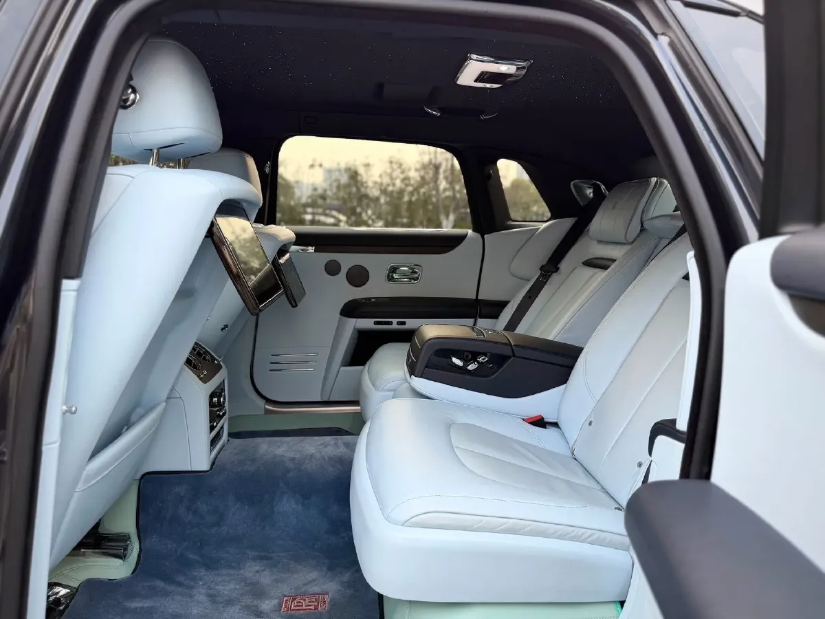 2021 Rolls-Royce Ghost 6.7T 571HP V12 8AT,autocango,china used car exporter,china ev exporter,chinese used car exporter,chinese used ev exporter