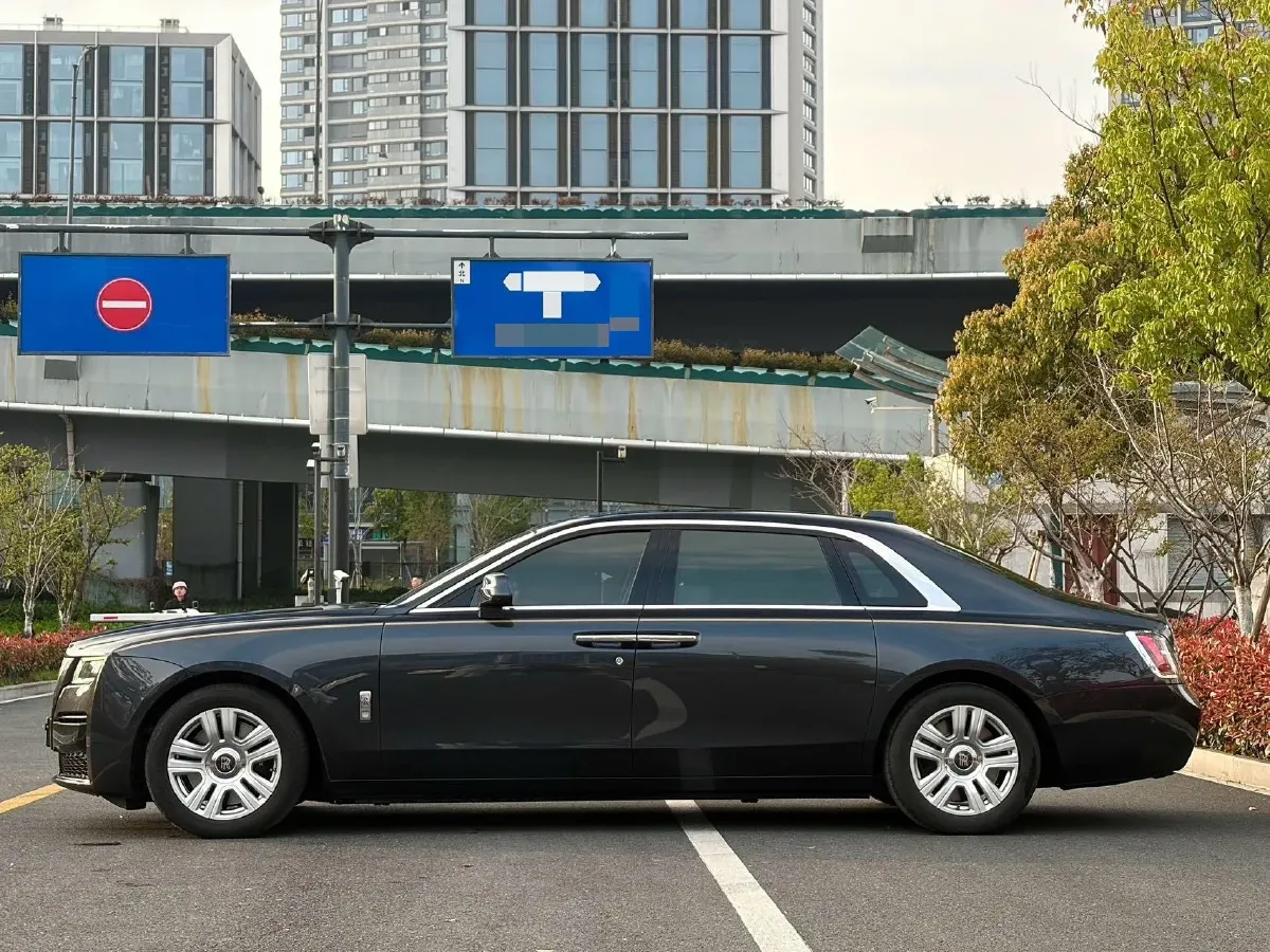 2021 Rolls-Royce Ghost 6.7T 571HP V12 8AT,autocango,china used car exporter,china ev exporter,chinese used car exporter,chinese used ev exporter