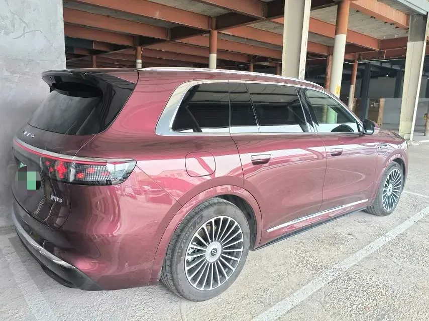 2025 AITO AITO M8 REEV 160HP REEV 53.4KWH,autocango,china used car exporter,china ev exporter,chinese used car exporter,chinese used ev exporter