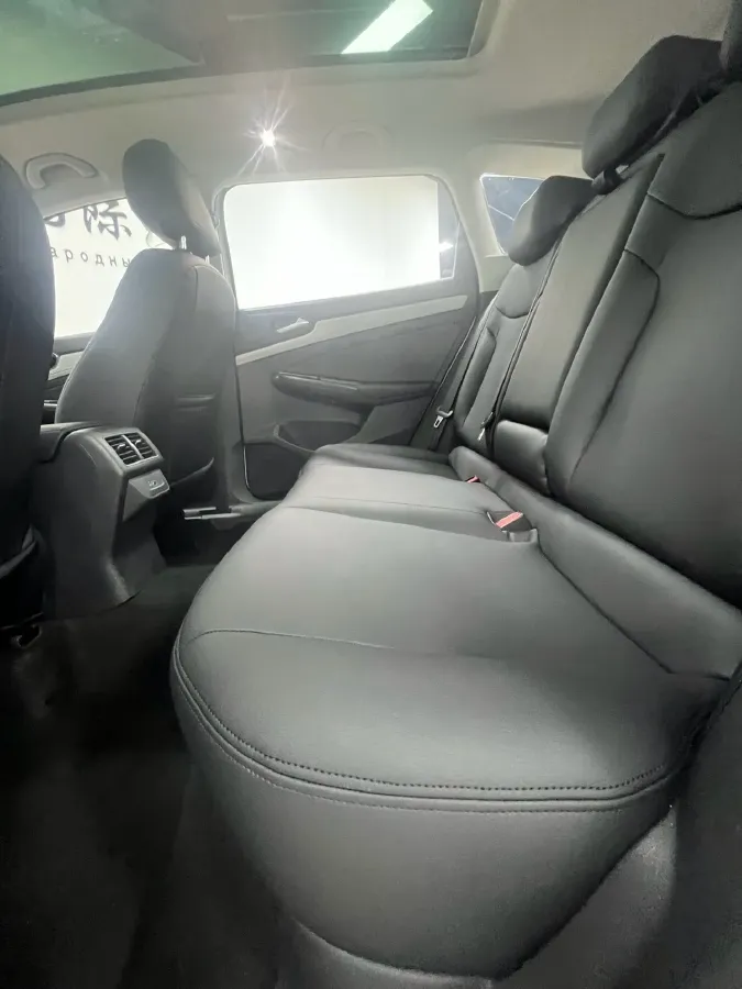 2022 Jetta VS7 1.4T 150HP L4 6AT,autocango,china used car exporter,china ev exporter,chinese used car exporter,chinese used ev exporter