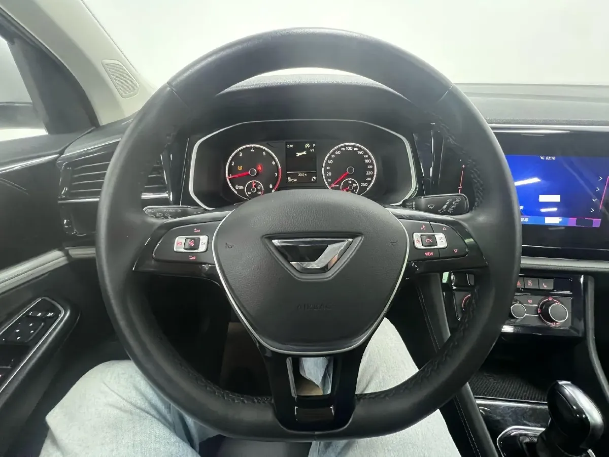 2022 Jetta VS7 1.4T 150HP L4 6AT,autocango,china used car exporter,china ev exporter,chinese used car exporter,chinese used ev exporter