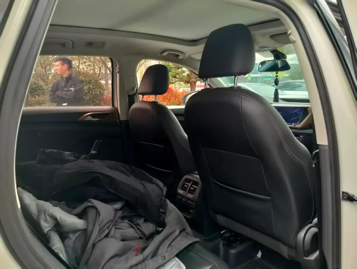 2020 Volkswagen Tharu 2.0T 186HP L4 7DCT,autocango,china used car exporter,china ev exporter,chinese used car exporter,chinese used ev exporter