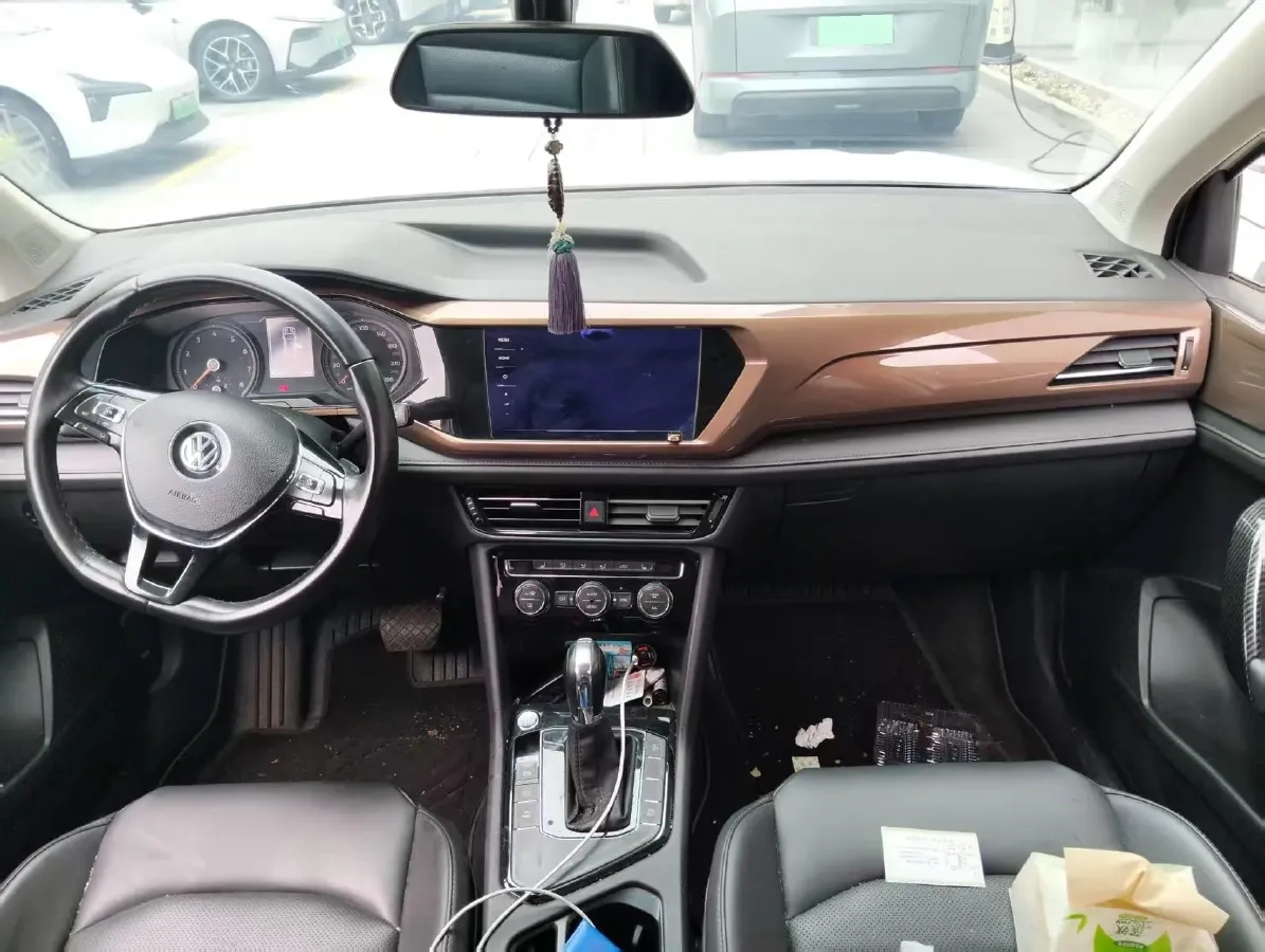 2020 Volkswagen Tharu 2.0T 186HP L4 7DCT,autocango,china used car exporter,china ev exporter,chinese used car exporter,chinese used ev exporter