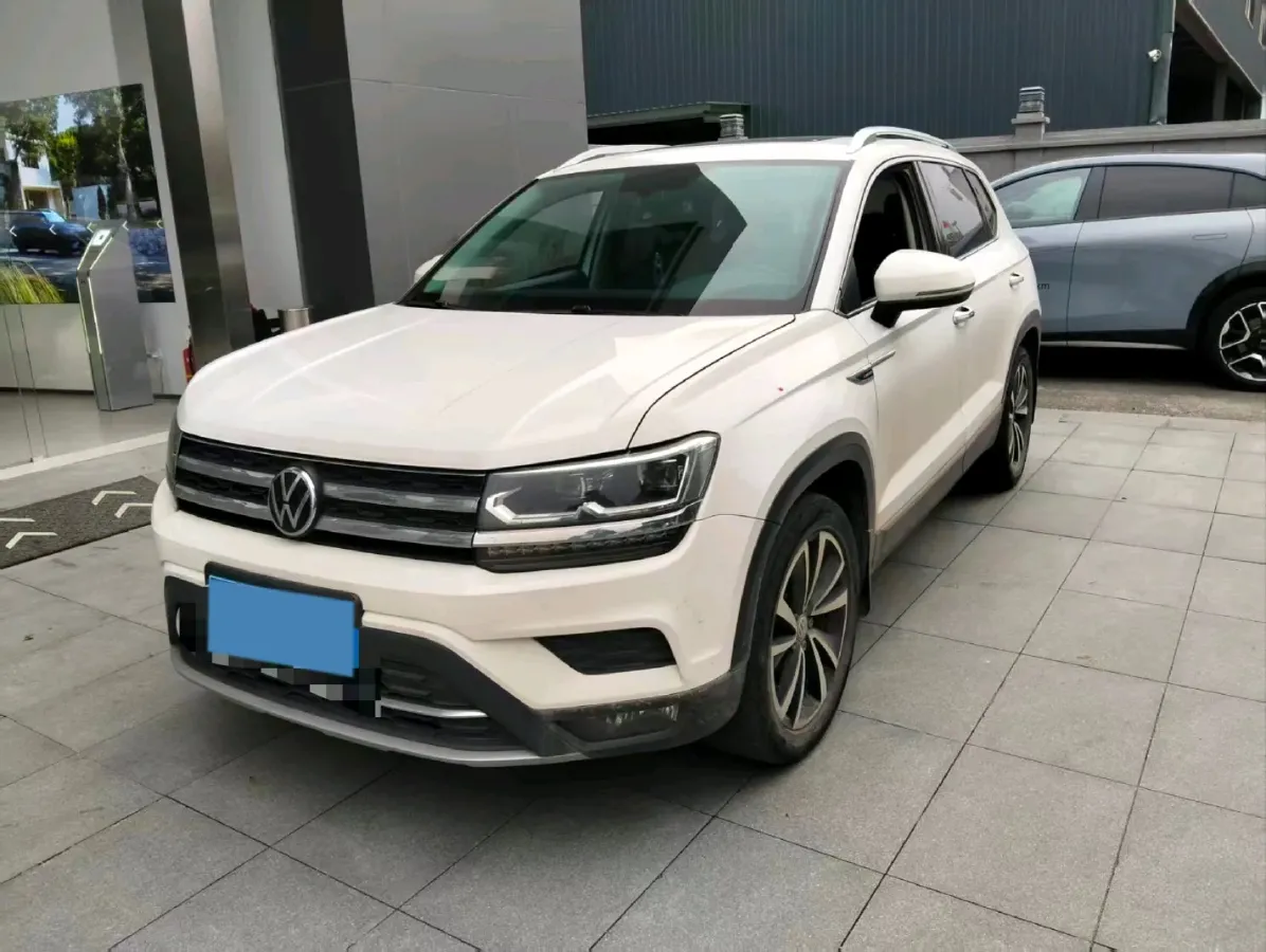 2020 Volkswagen Tharu 2.0T 186HP L4 7DCT,autocango,china used car exporter,china ev exporter,chinese used car exporter,chinese used ev exporter