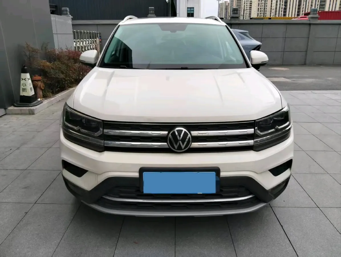 2020 Volkswagen Tharu 2.0T 186HP L4 7DCT,autocango,china used car exporter,china ev exporter,chinese used car exporter,chinese used ev exporter